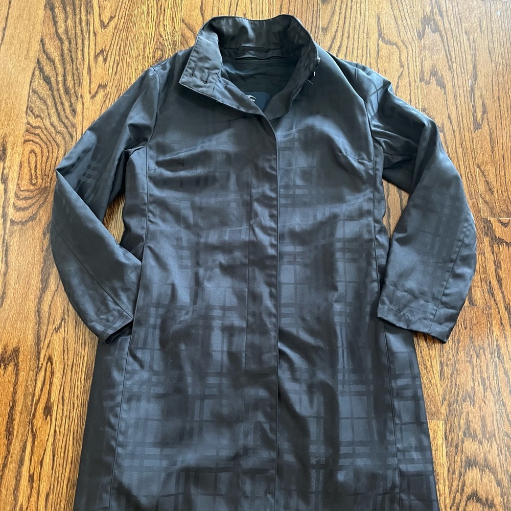 Burberry Black Nova Check Rain Coat with Lining Size 12